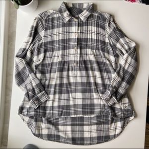 American Eagle Flannel Top